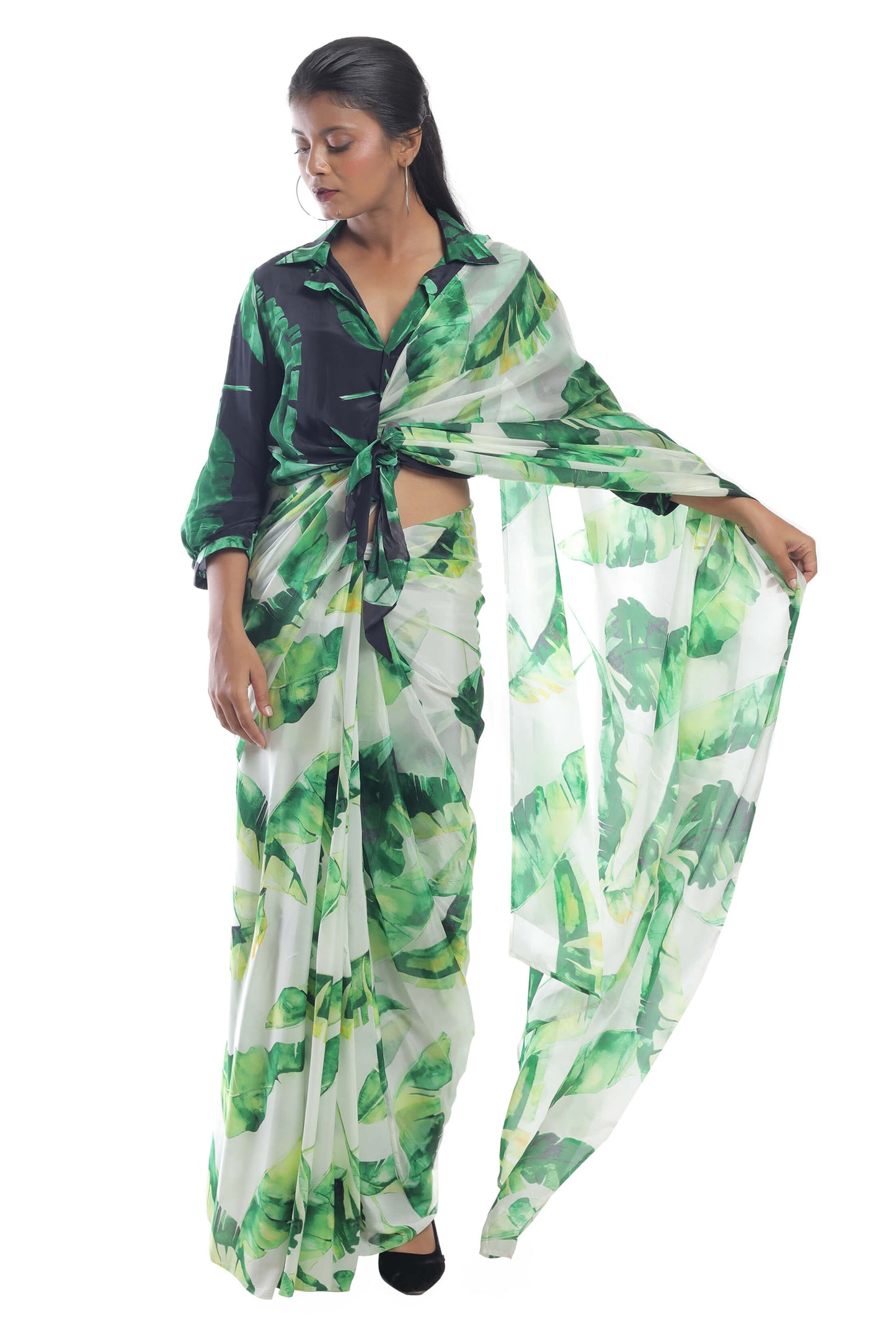 SWASTIKA MUKHERJEE IN BANANA LEAF PRINTED SAREE WITH SHIRT BLOUSE