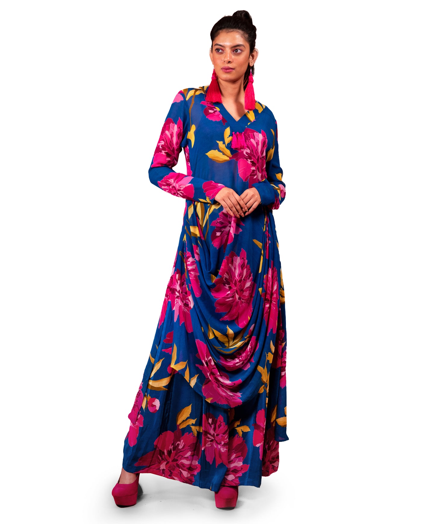 CHRYSANTHEMUM FLOWER PRINTED DRAPED KURTA WITH COORDINATED TROUSER SET