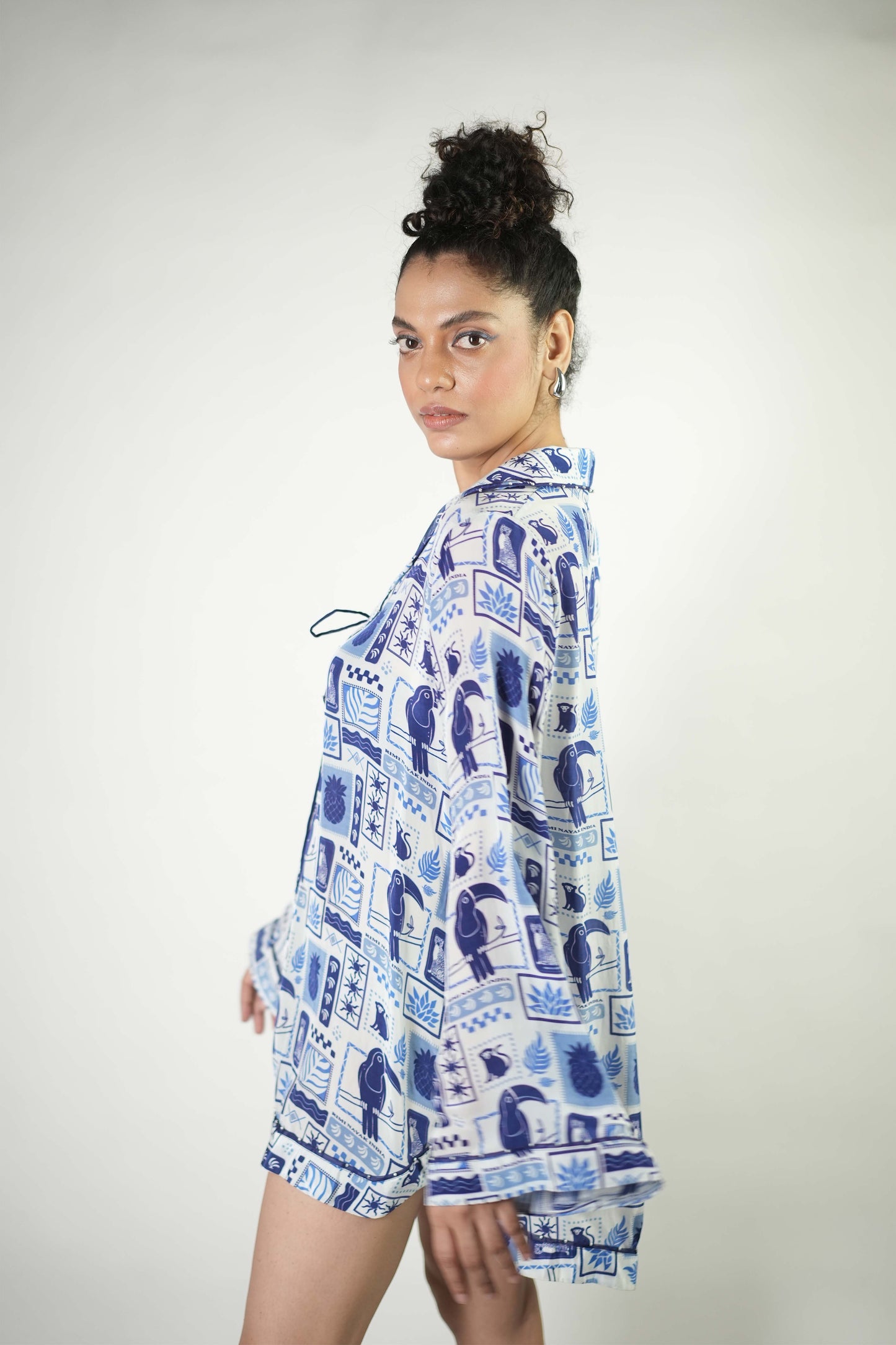 Tropical elements printed top