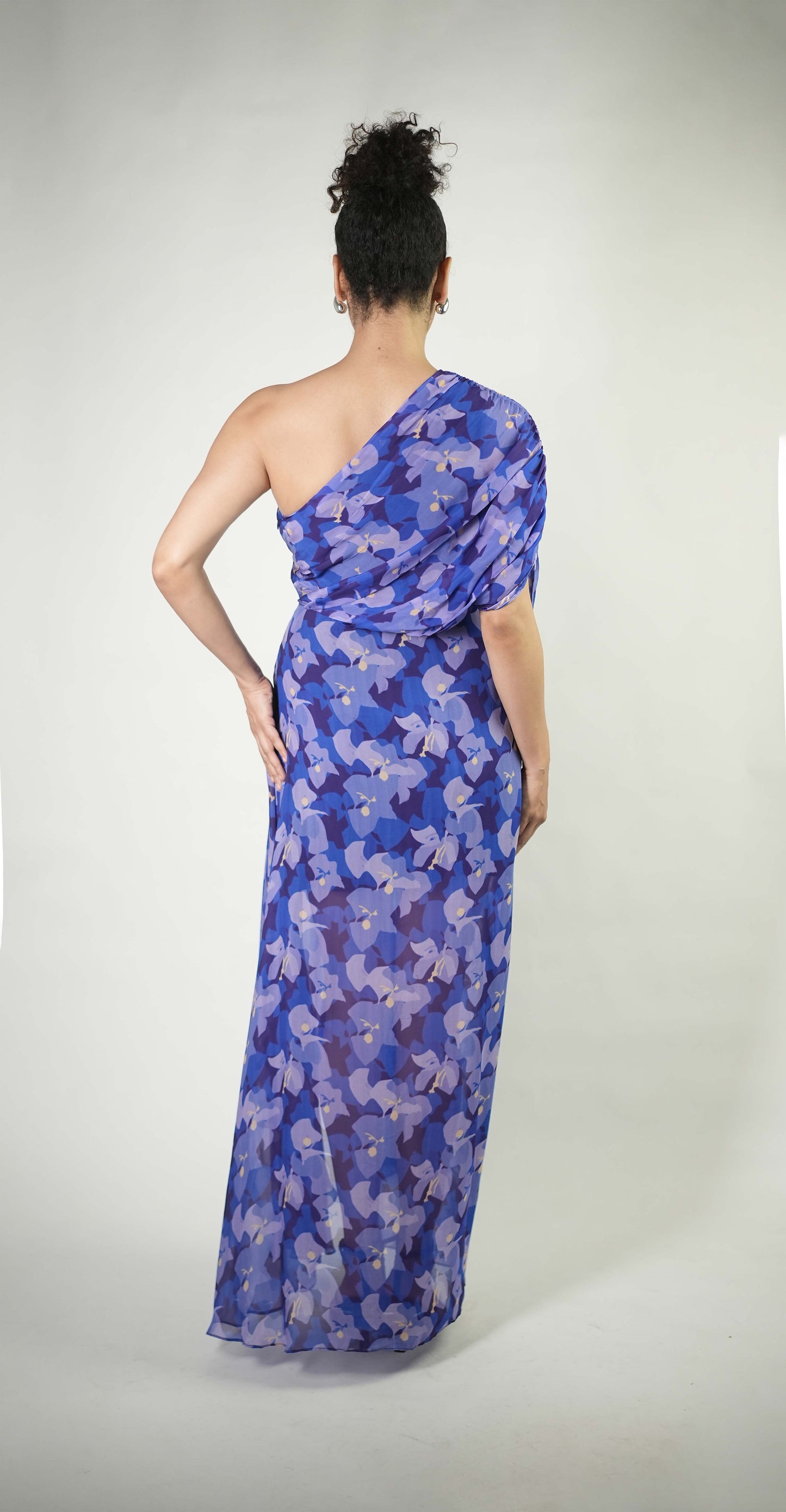 Camouflage floral printed one-shoulder draped dress