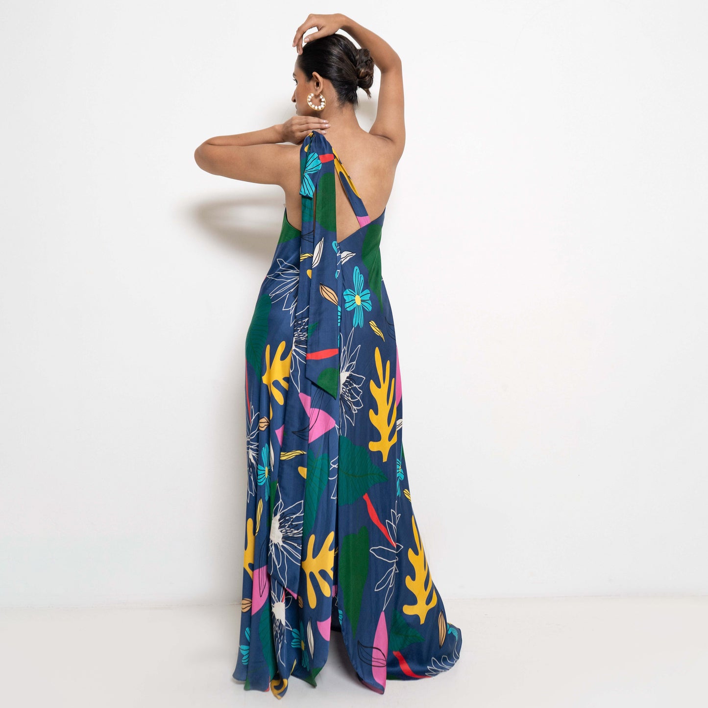 GRAPHIC FLORAL PRINTED ONE SHOULDER GOWN