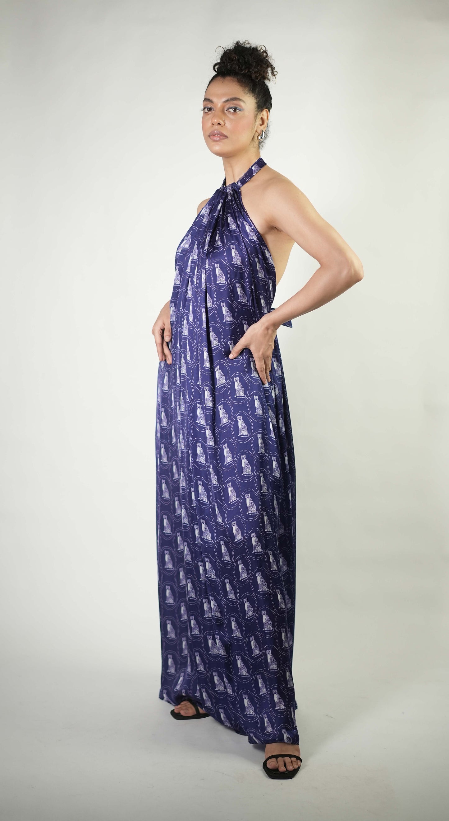 Cheetah printed pleated halter neck maxi dress