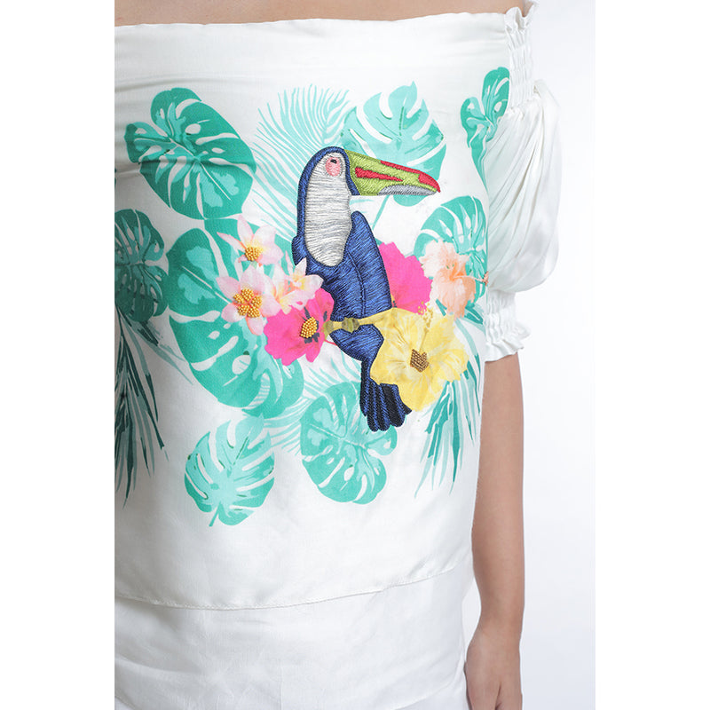 TOUCAN PRINTED EMBROIDERY HIGHLIGHTING OFFSHOULDER TOP WITH LAYERED TROUSERS