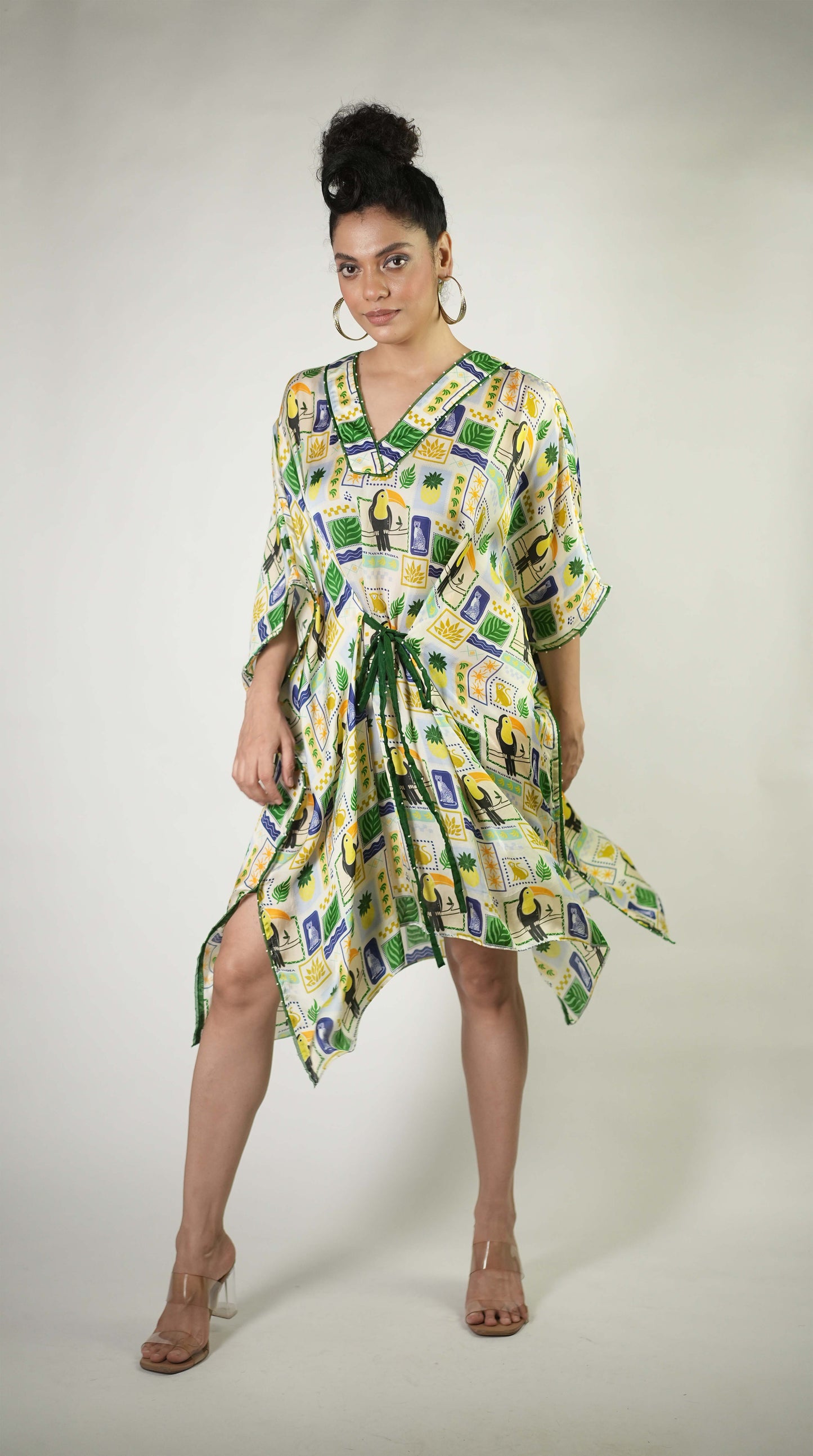 Tropical elements printed short kaftan dress