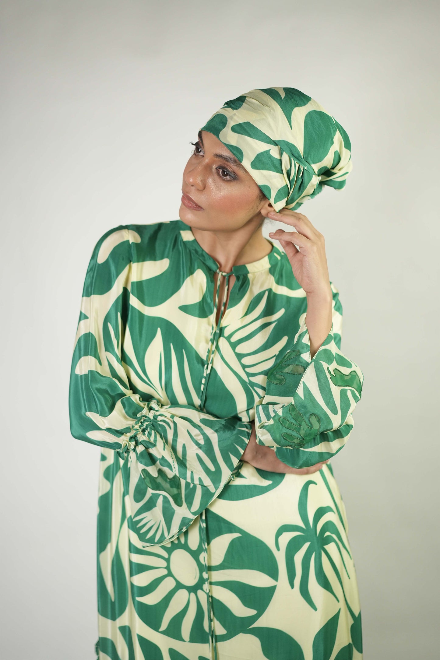 Tropical elements printed dress