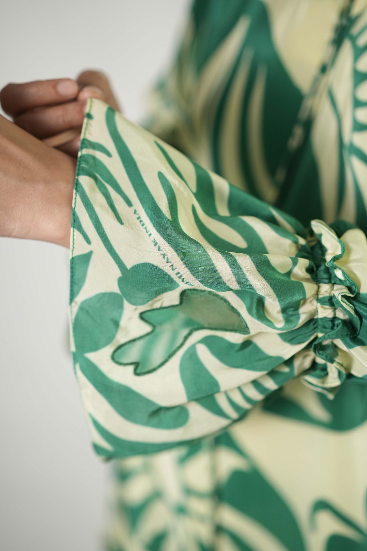 Tropical elements printed dress
