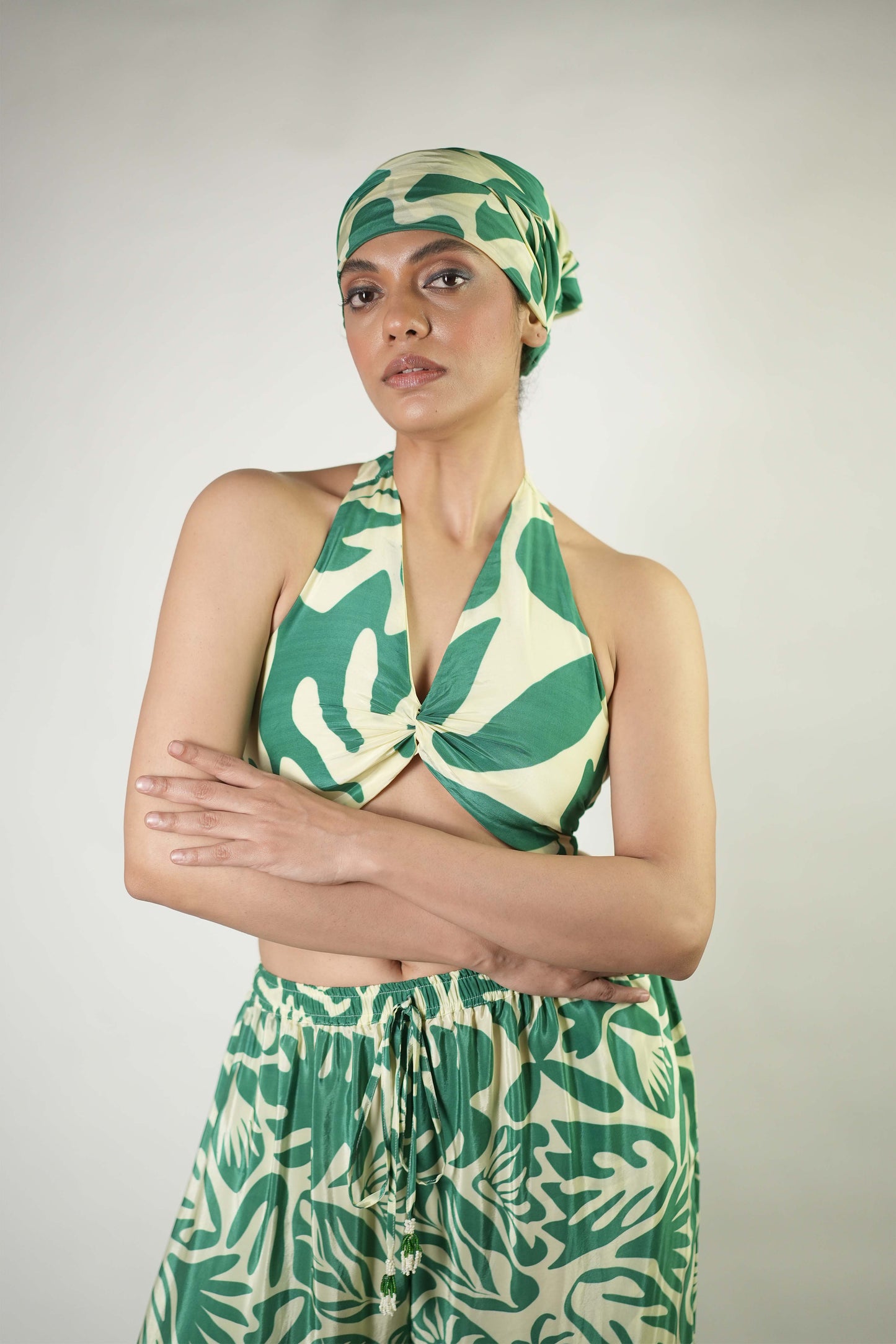 Tropical elements printed bralette