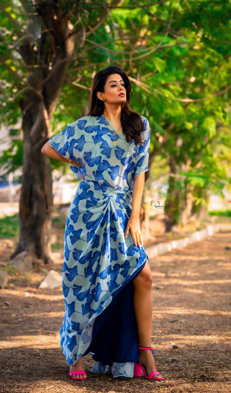 PRIYAMANI IN GINGKO LEAF PRINTED DRAPED SKIRT AND TOP