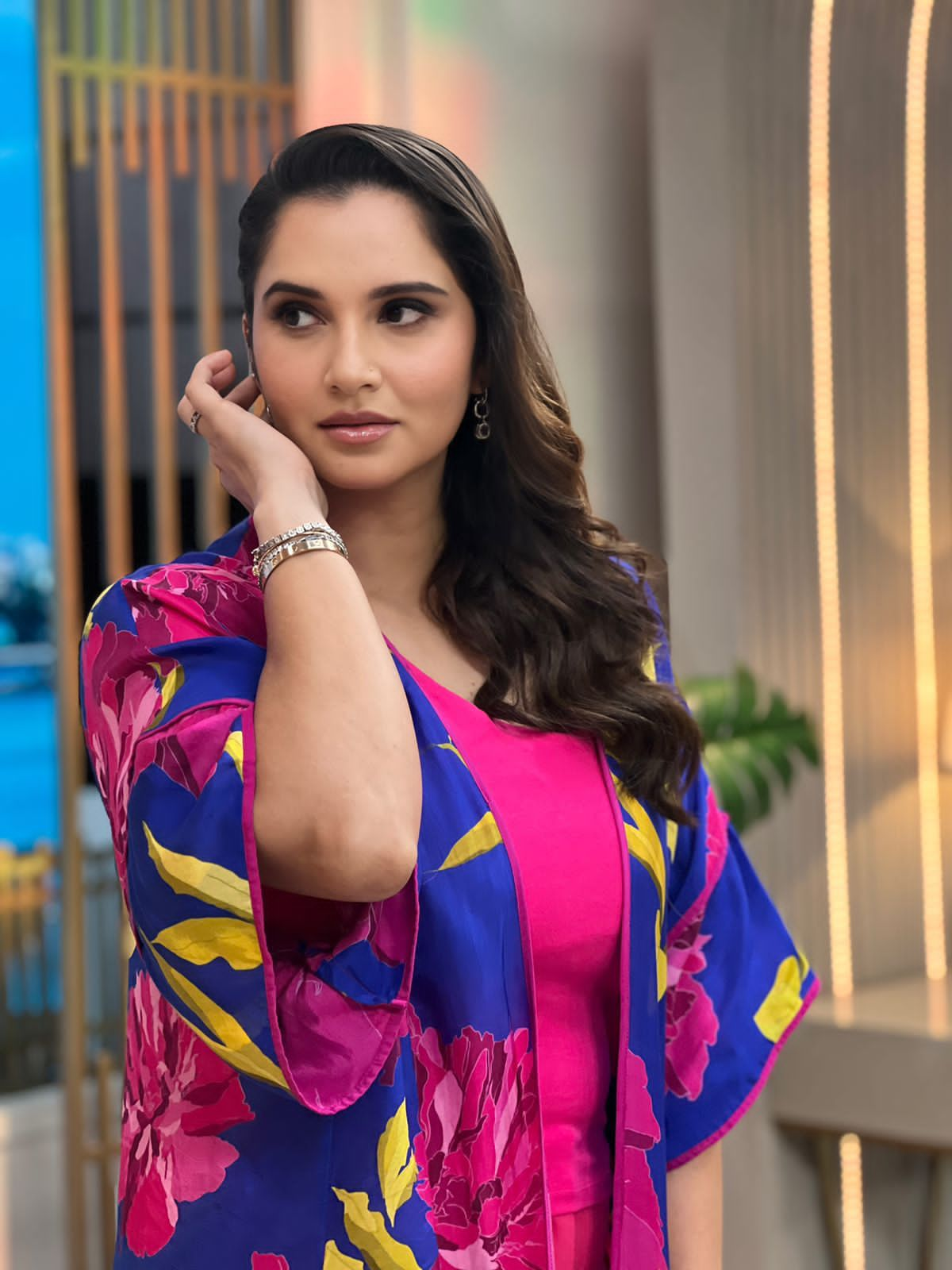 SANIA MIRZA IN PINK COORD SET TEAMED WITH CHRYSANTHEMUM PRINTED OVERLAY